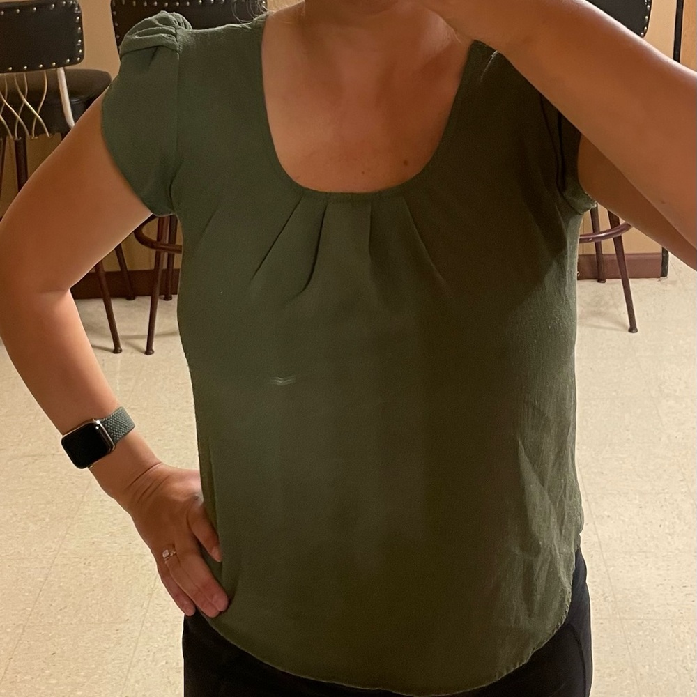 Shirt - Picture 3 of 4